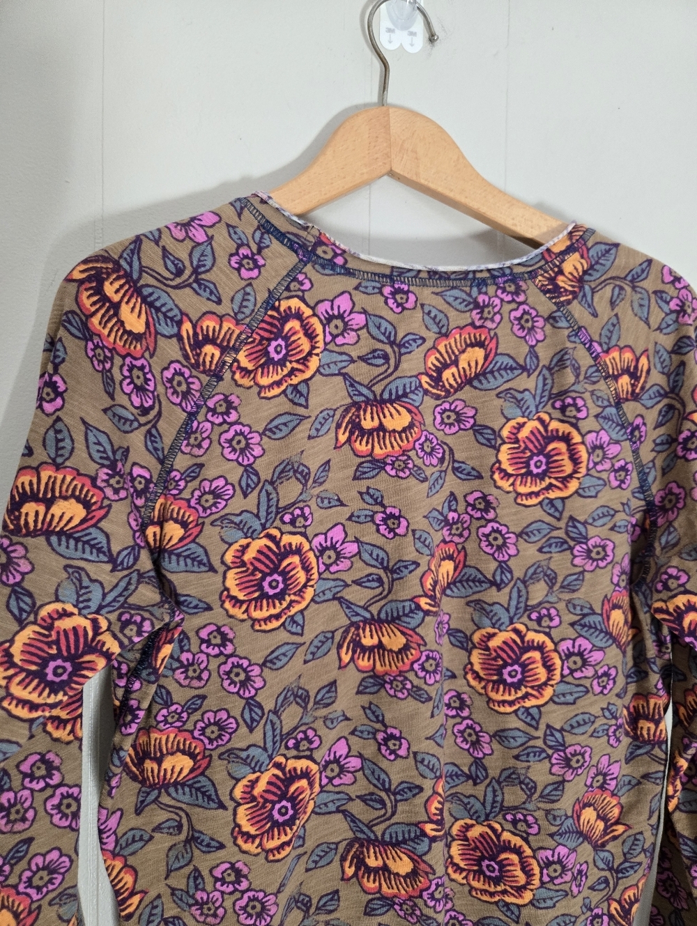 Natural Life Lilly Cotton Long Sleeve Tee T-shirt Floral Lettuce Ruffle Edge L - Picture 6 of 8